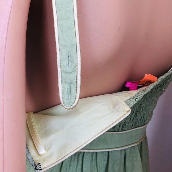 BCBG dress - Picture 5 of 7